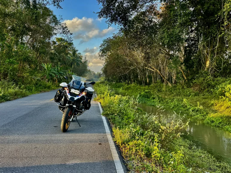 Country side, Patthalung Thailand BMW R1250 GS Adventure