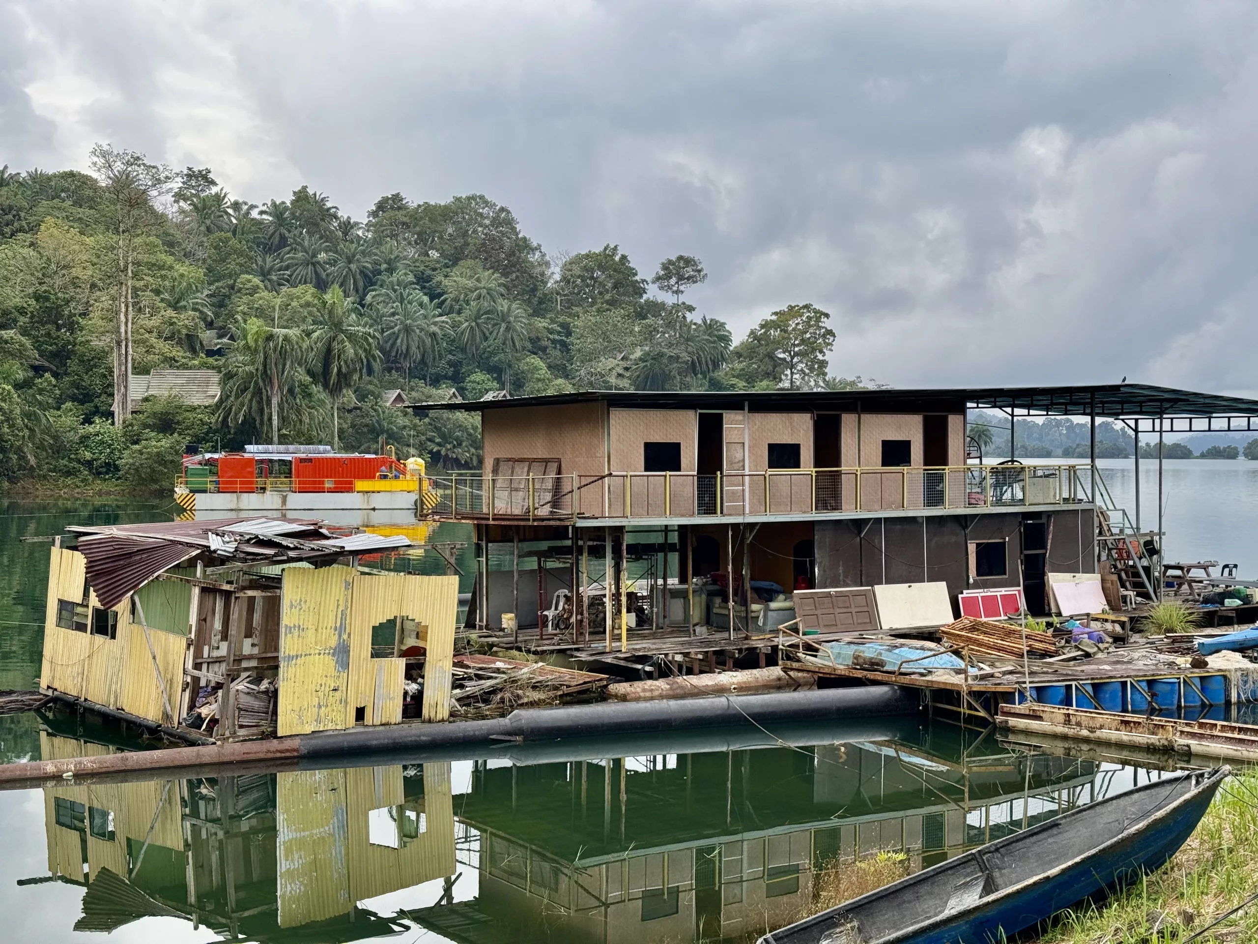 Tasik Kenyir, Kuala Berang, Malaysia