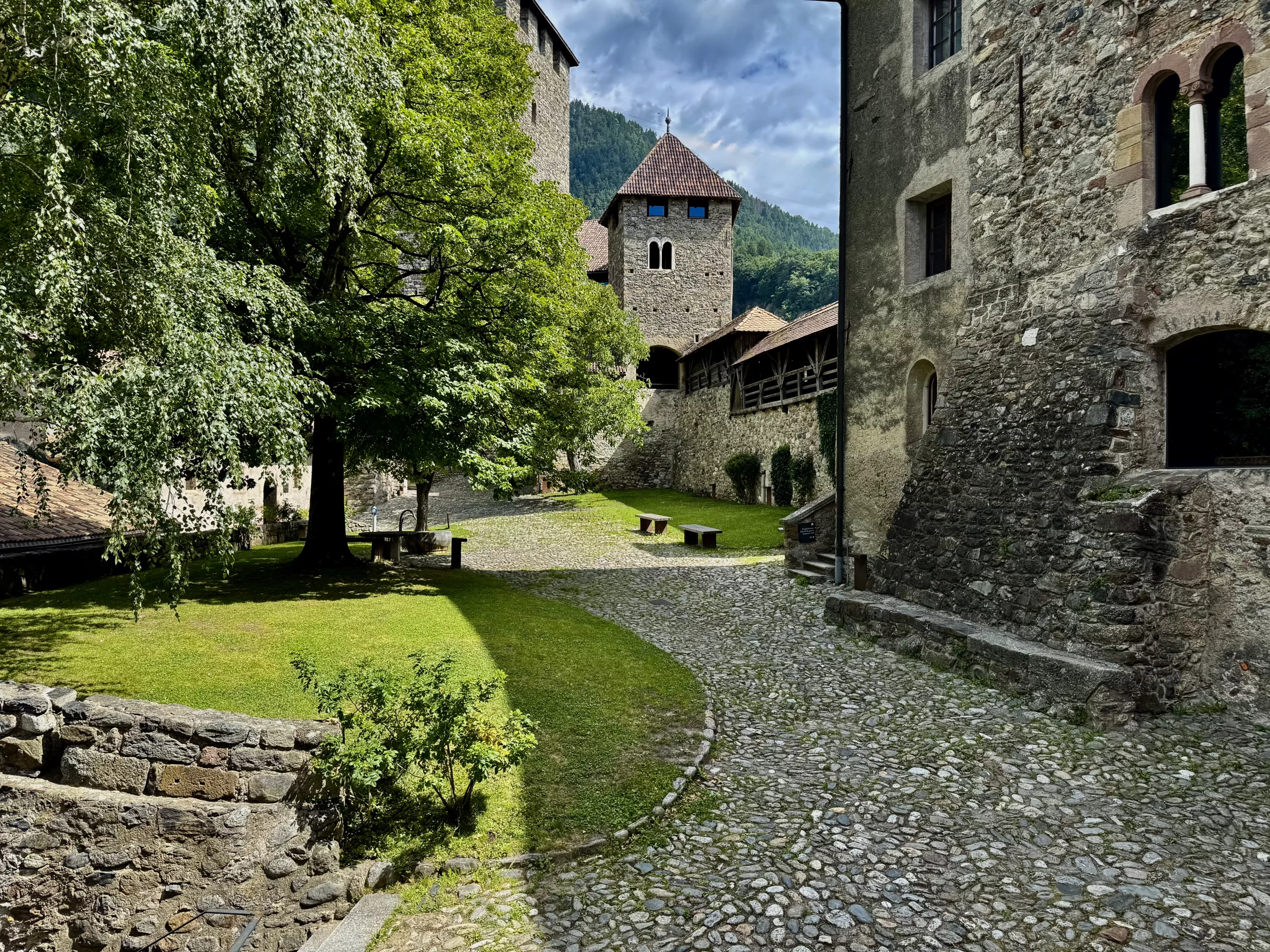 Tyrol Castle, Dorf Tirol, Italien