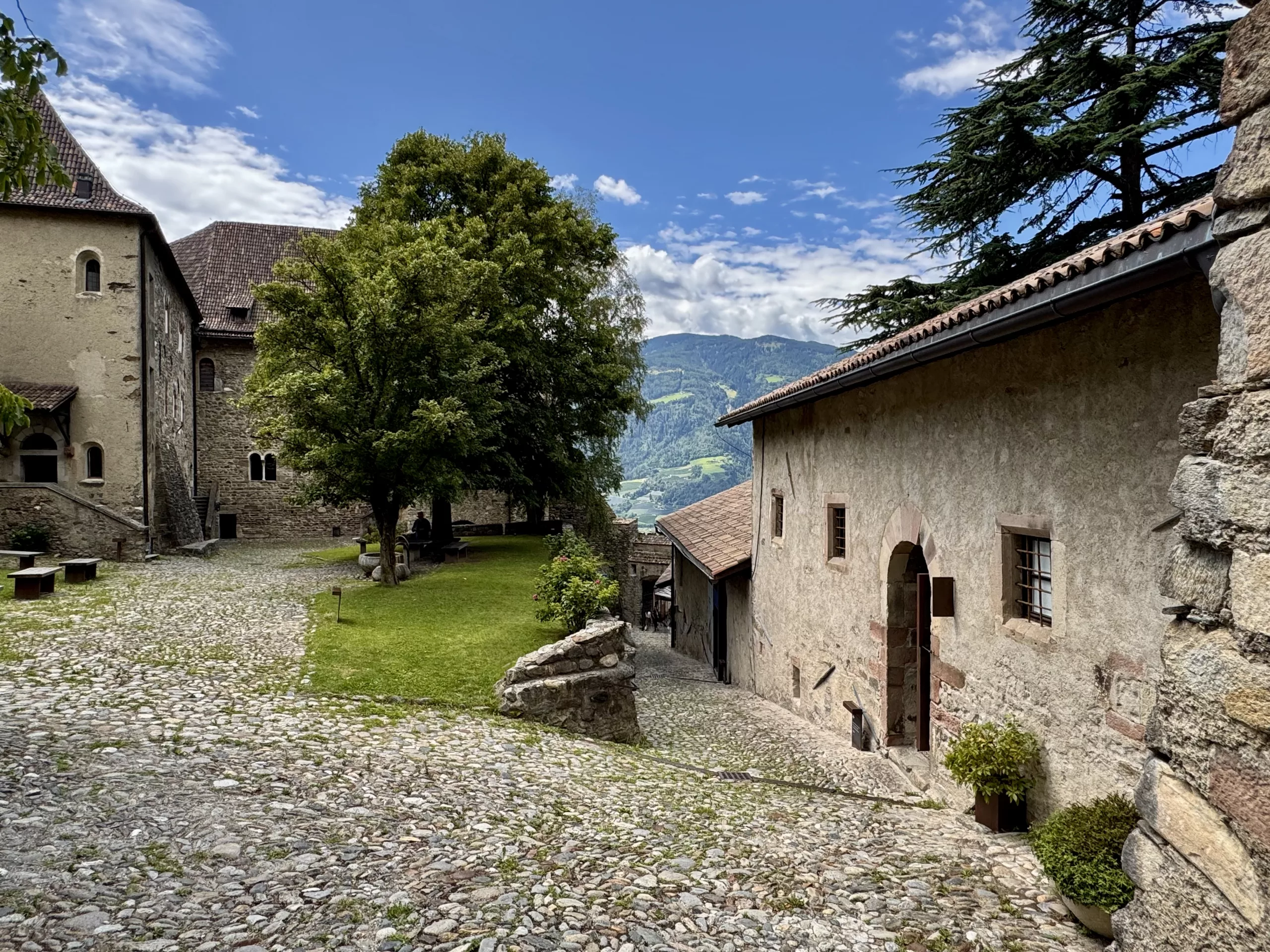Tyrol Castle, Dorf Tirol, Italien