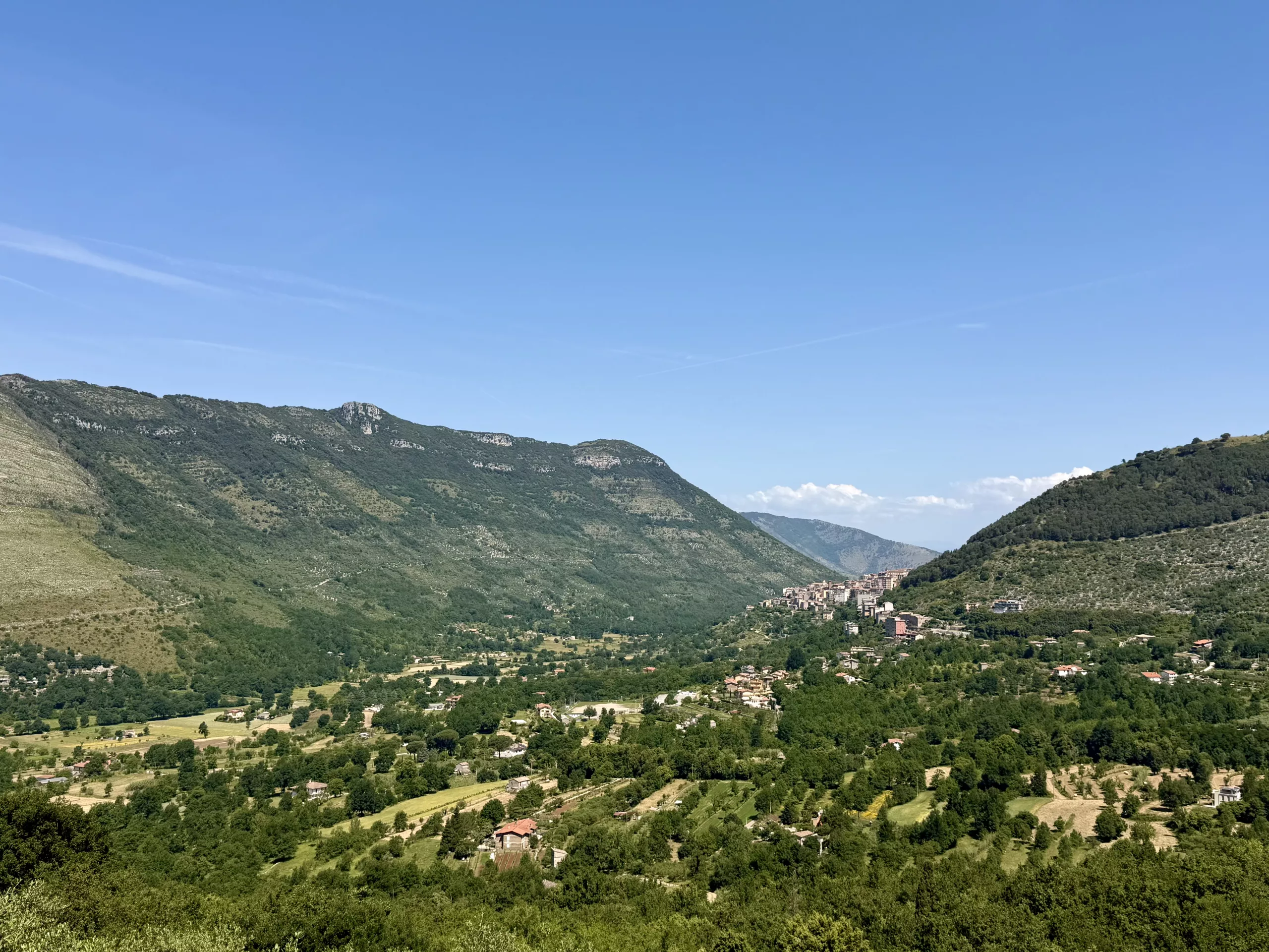 Vallecorsa, Italy #dustysocks