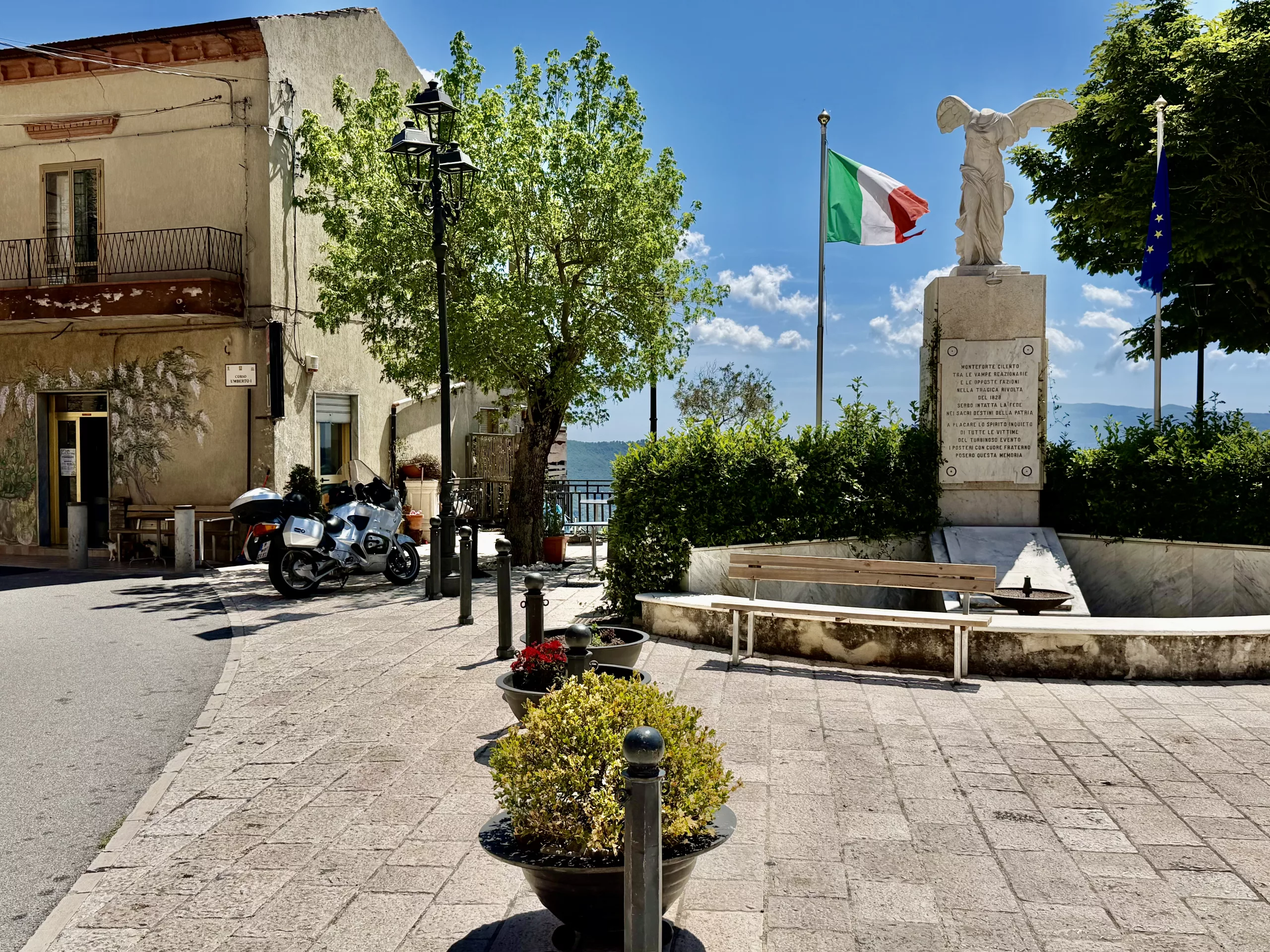Monteforte Cilento, Italy #dustysocks