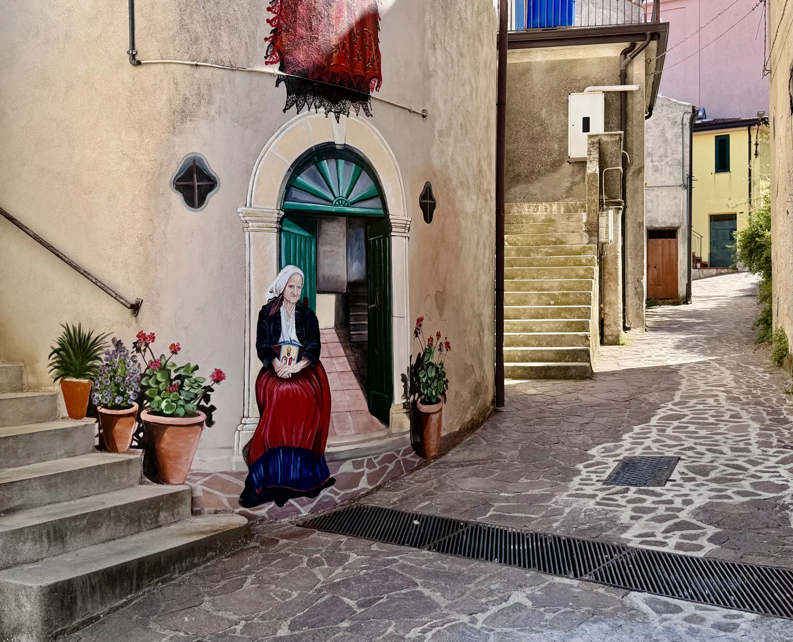 Santa Sofia d‘Epiro, Italy #dustysocks