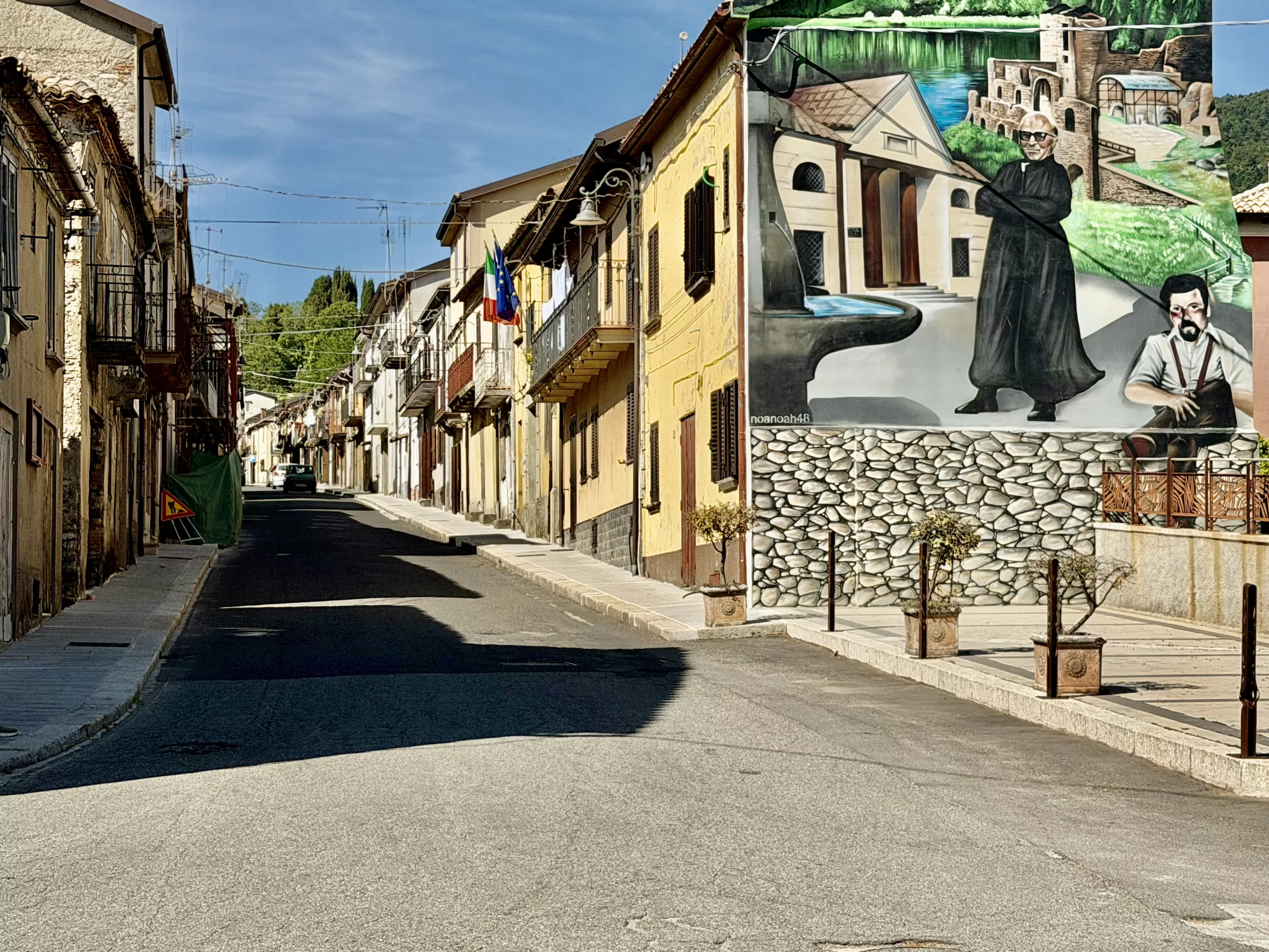Mongiana, Calabria, Italy #dustysocks