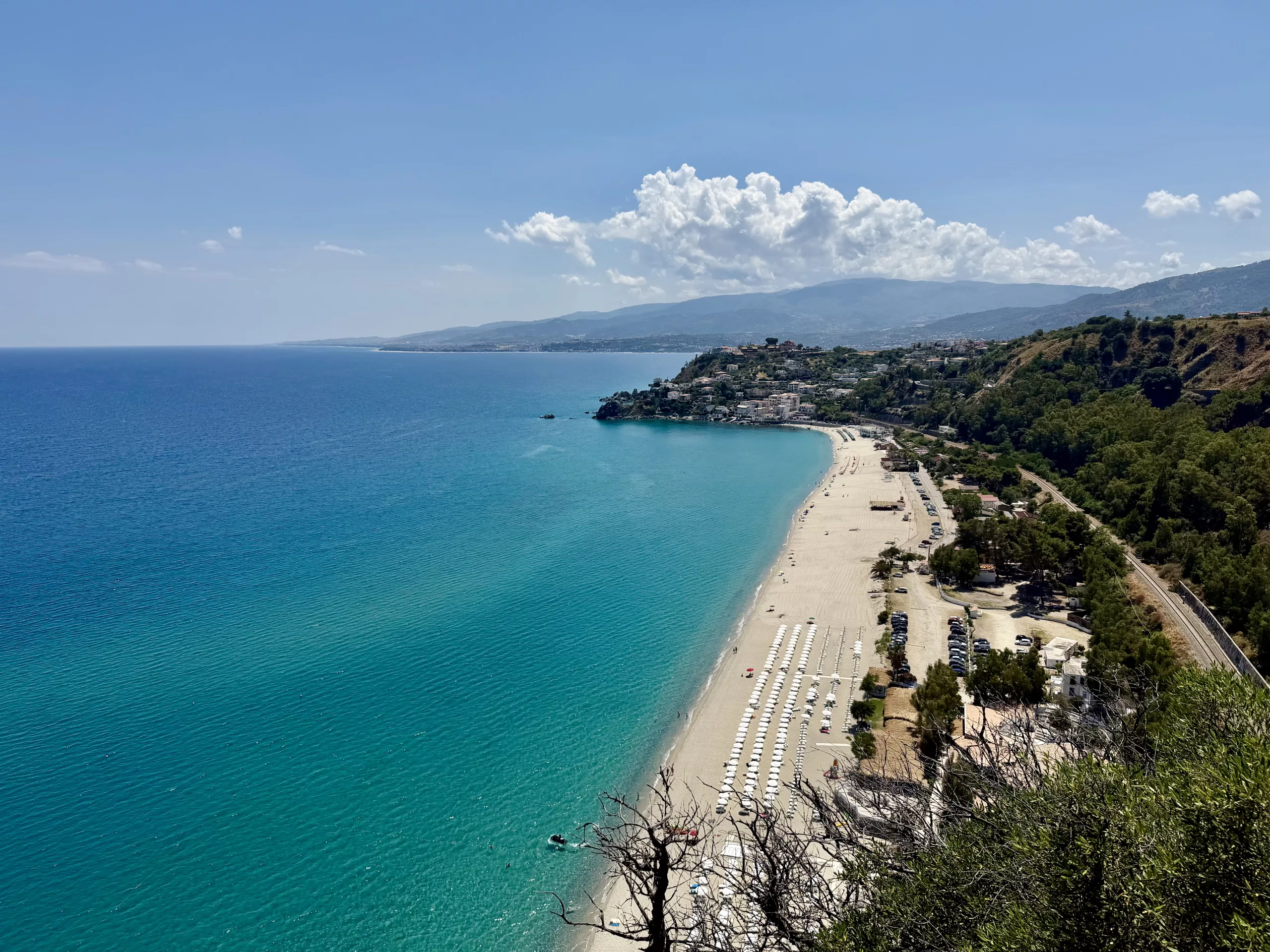 Staletti, Calabria, Italy
#dustysocks