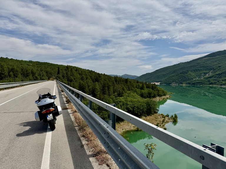 BMW R1150 RT in Italy #dustysocks