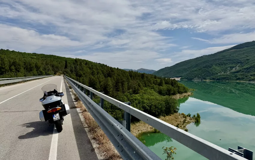 BMW R1150 RT in Italy #dustysocks