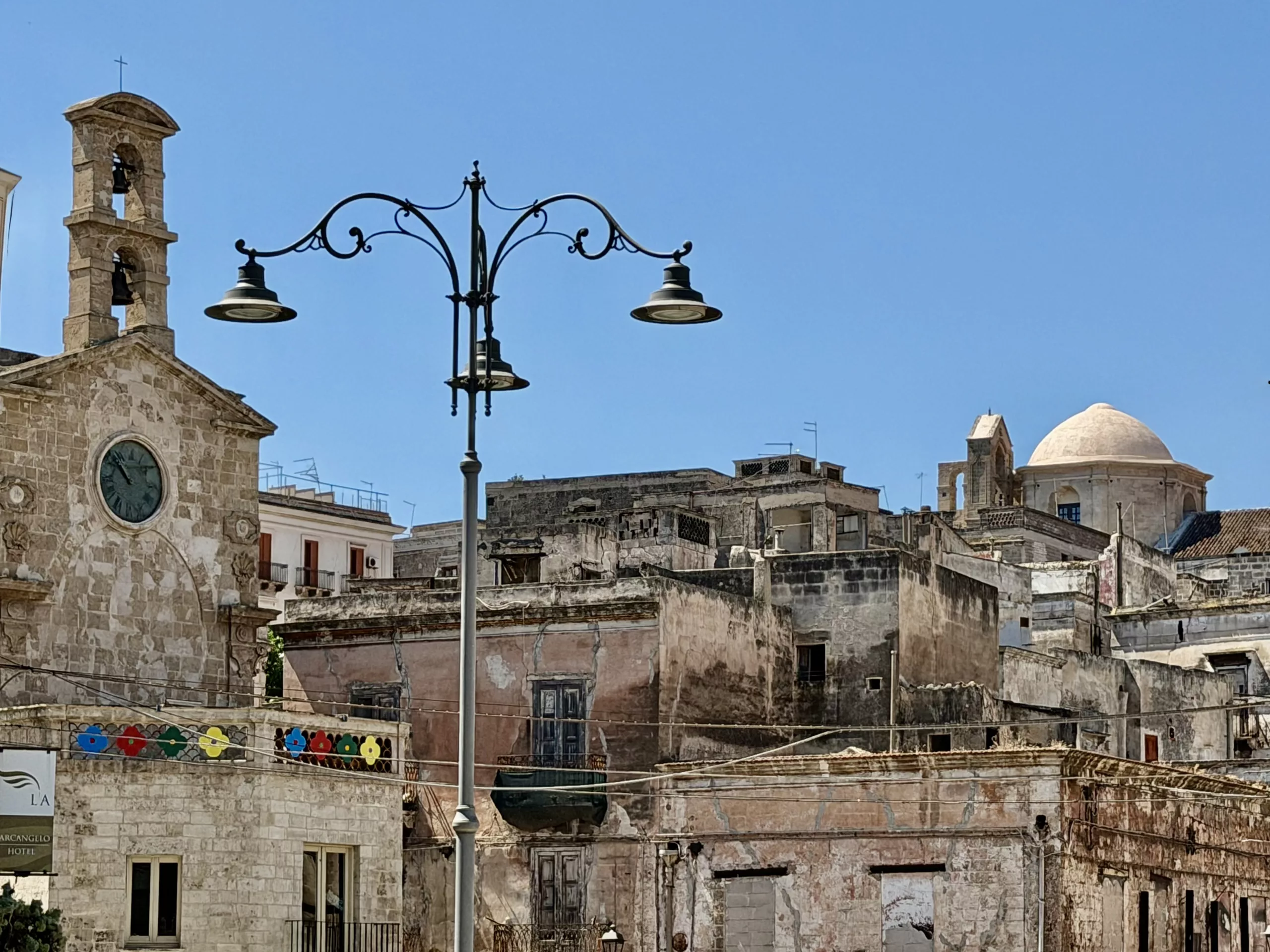 Taranto, Italy
#dustysocks