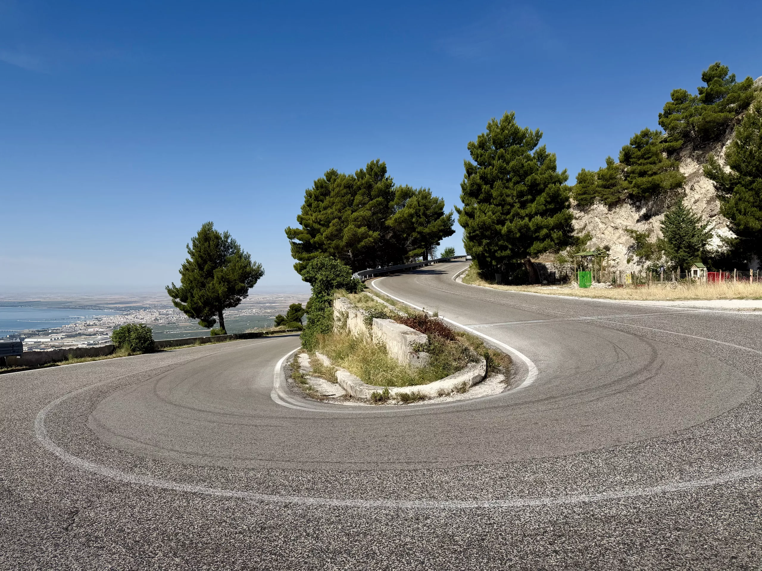 Monte Sant‘Angelo, Italy #dustysocks